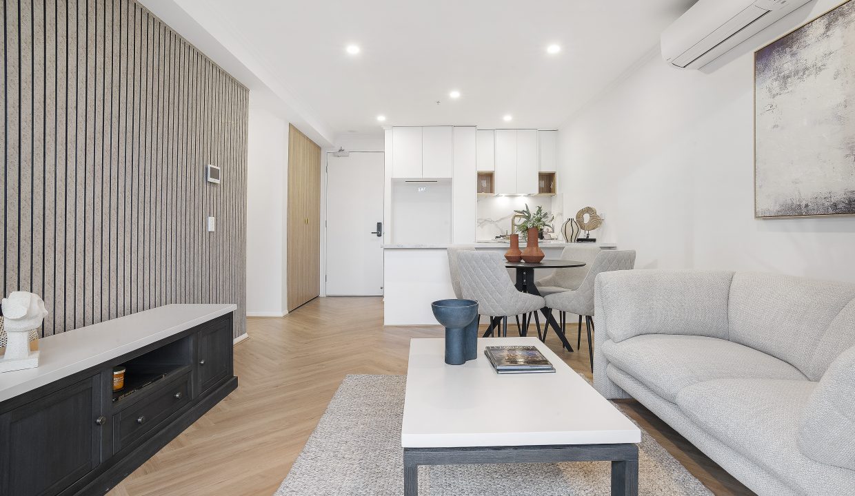 Living Room 6