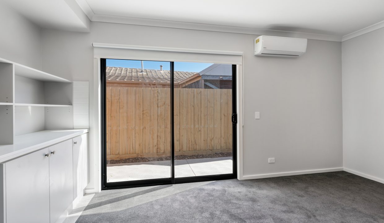 25 Argyle Cres Werribee-19