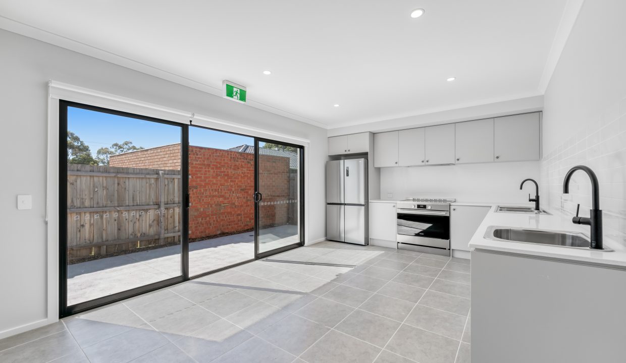 25 Argyle Cres Werribee-25