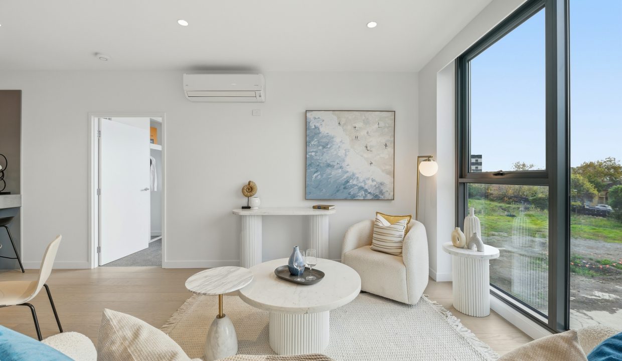 09-305_72 Albert St9