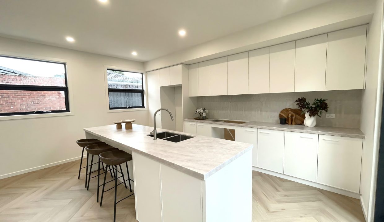 45 McMillan St-4